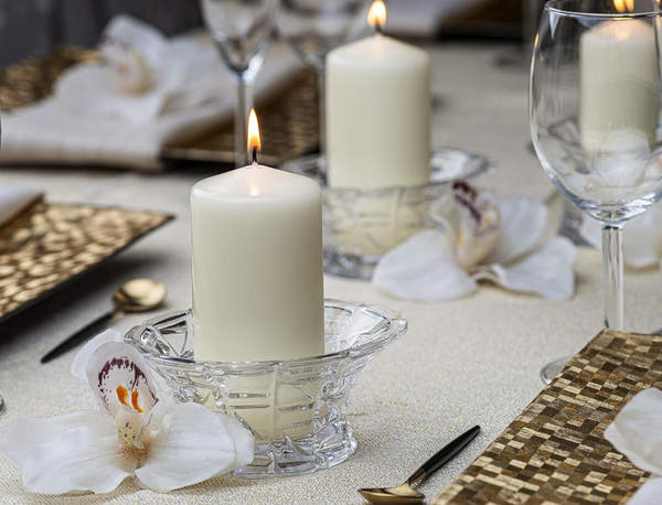 Elegant Ivory Pillar Candles Set™